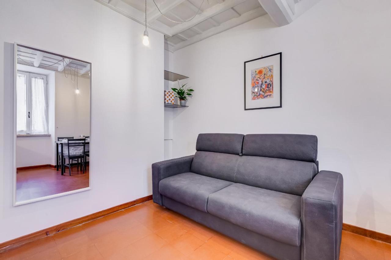 Apartment Pigna Rom